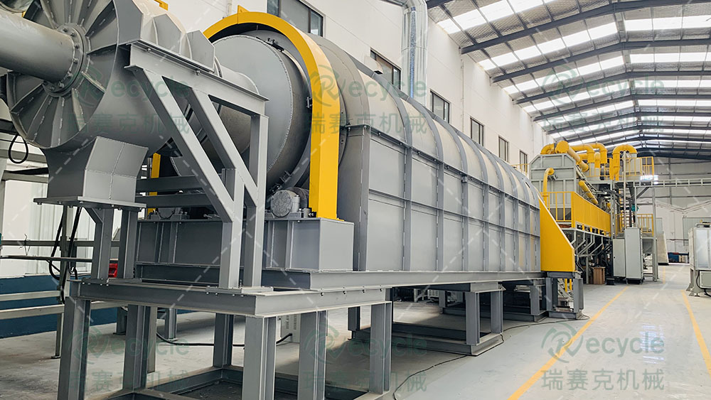 技術突破+新規(guī)落地，鋰電池回收行業(yè)邁入規(guī)范化、高效化發(fā)展階段